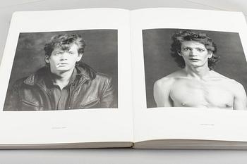 Photo books, 4, Robert Mapplethorpe.