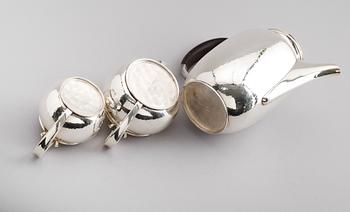 KAFFESERVIS, 3 delar, silver, Cohr, Danmark, 1900-talets första hälft. Vikt ca 1006 gram.