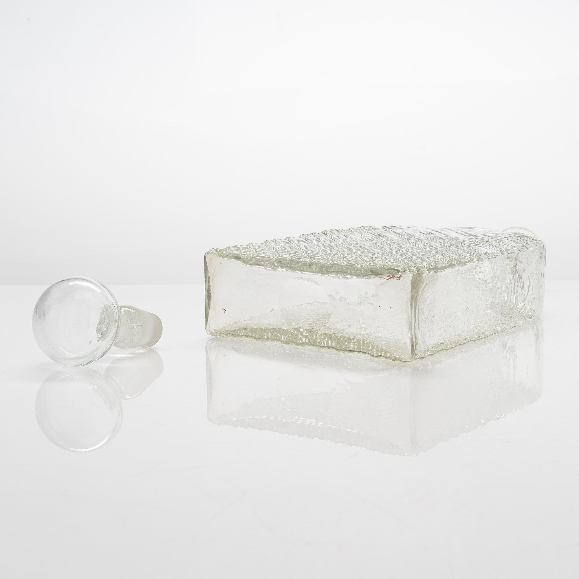 Nanny Still, a 5-piece 'Flindari' glassware set, Riihimäen lasi 1964-1968.