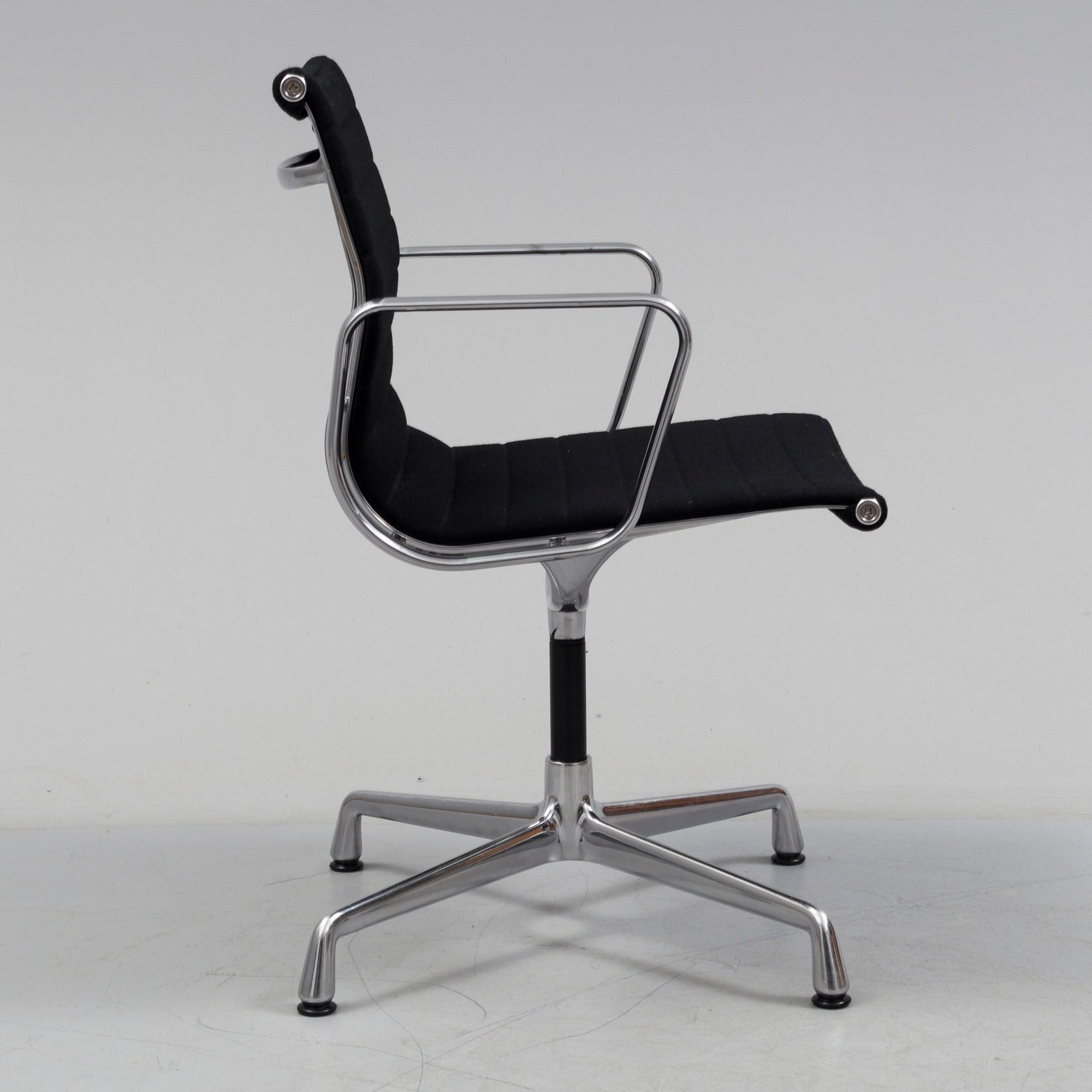 CHARLES & RAY EAMES, kontorsstol, "EA 104 Swivel", Vitra, 2016.