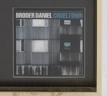 Broder Daniel, gold record, "Cruel Town", 2004.