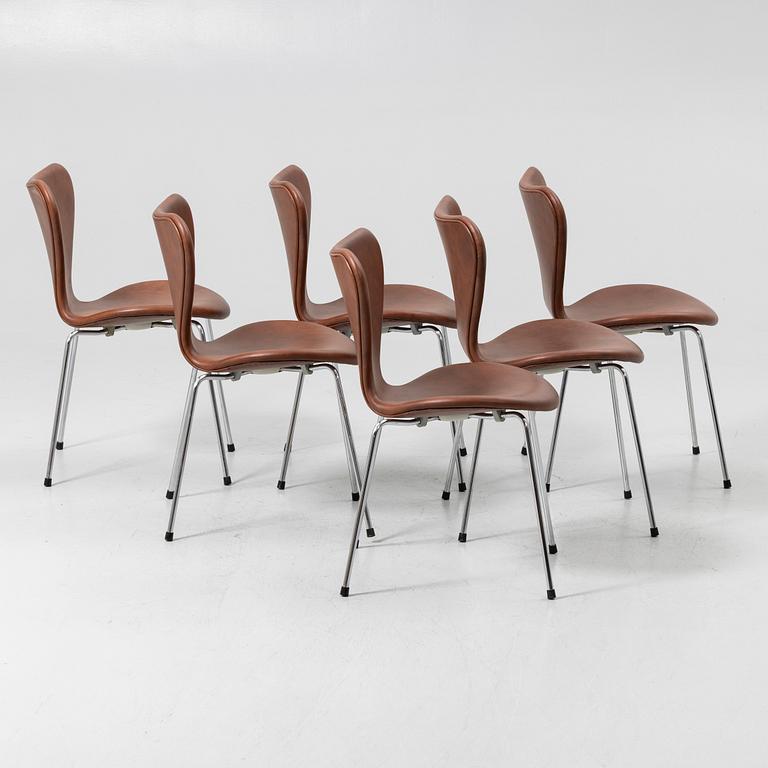 Arne Jacobsen, Chairs, 6, “Series 7” for Fritz Hansen, Denmark, latter half of the 20th century.