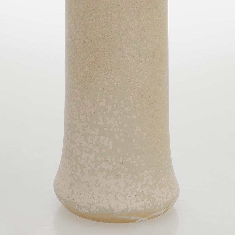 Toini Muona, vase, stoneware signed TM. Arabia ca 1945-1954.