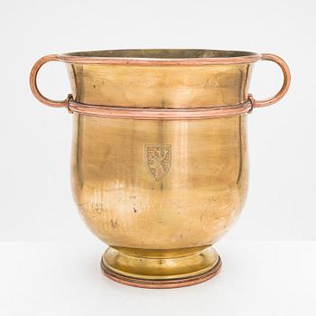 A 20th century champagne cooler.