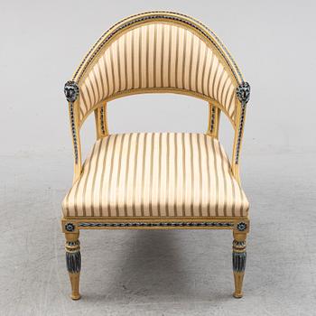 BALJFÅTÖLJ, sengustavianskt stockholmsarbete, tidigt 1800-tal.