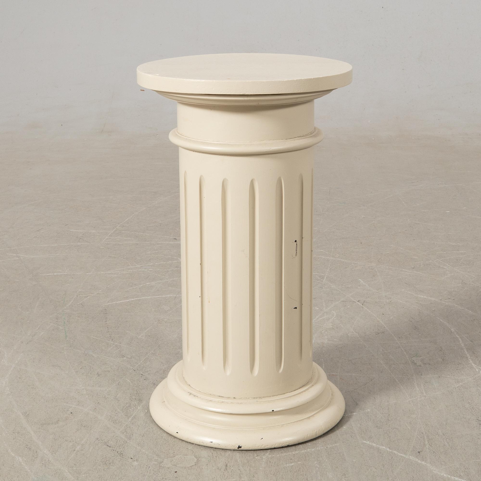 Pedestal, first half of the 20th century.