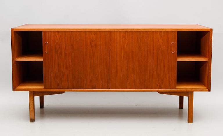 SIDEBOARD, 1900-talets andra hälft.