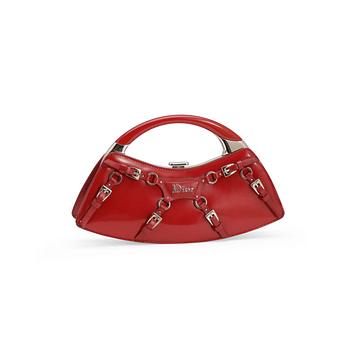 759. CHRISTIAN DIOR, a red leather evening bag / clutch, "Frame Sac Fermoir".