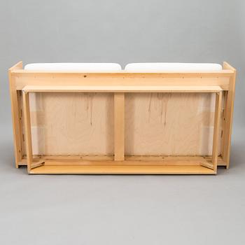 Ben af Schultén, soffa modell 555, Artek 1980-tal.