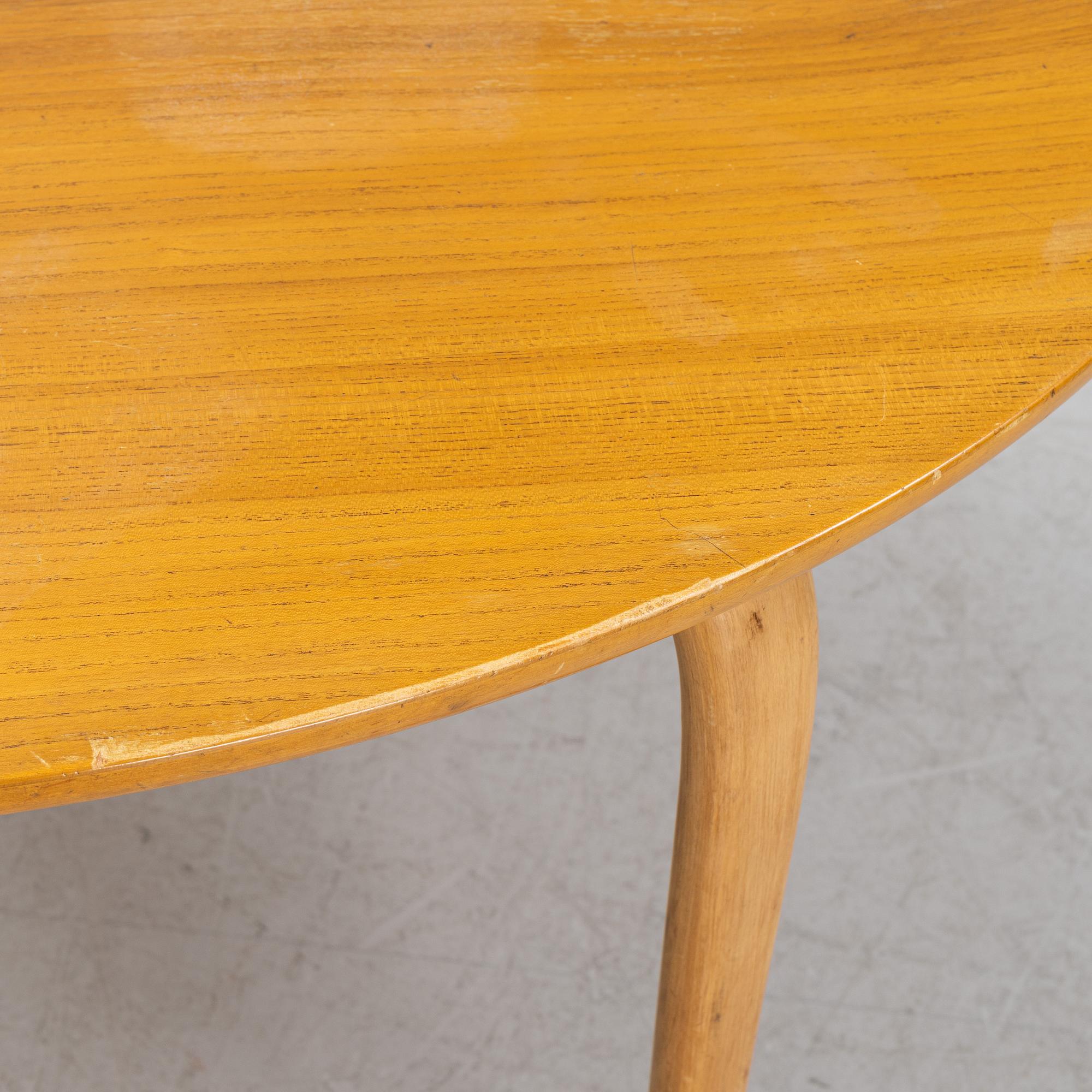 Bruno Mathsson, an 'Annika' coffee table, Firma Karl Mathsson, Värnamo, Sweden, mid 20th Century.