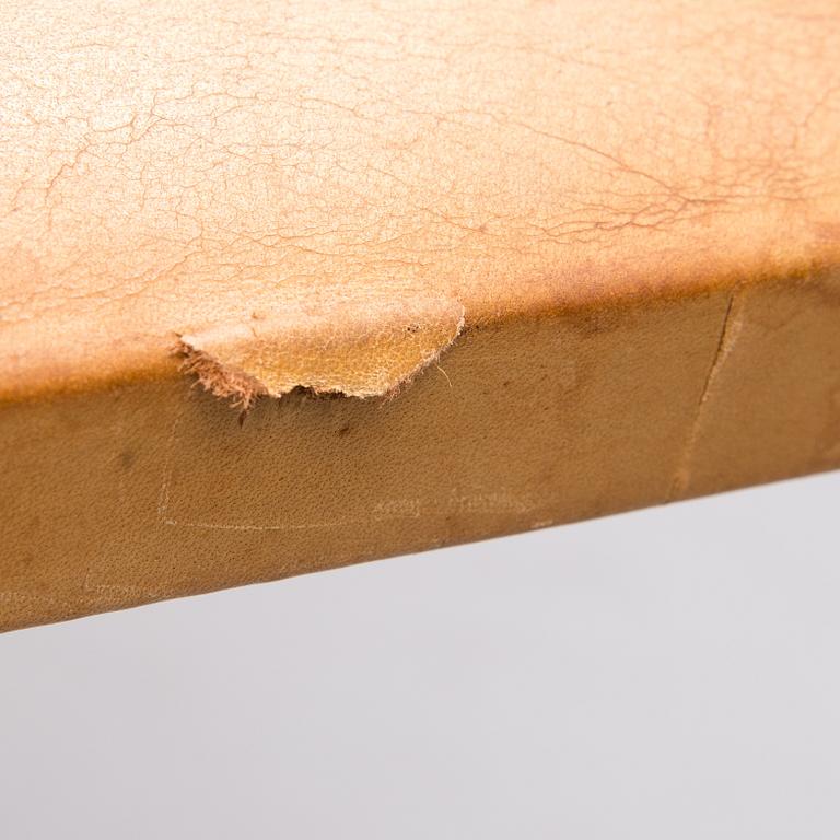 ALVAR AALTO, PALL, X601, Artek. Formgiven 1954.