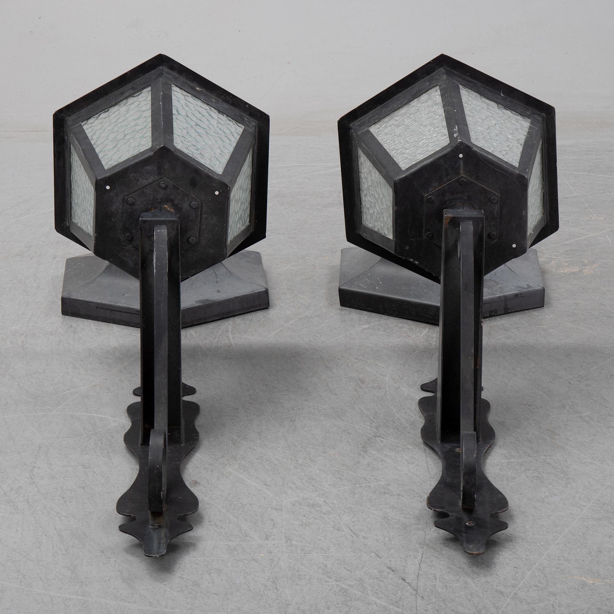 A pair of 1970's wall-lamps.