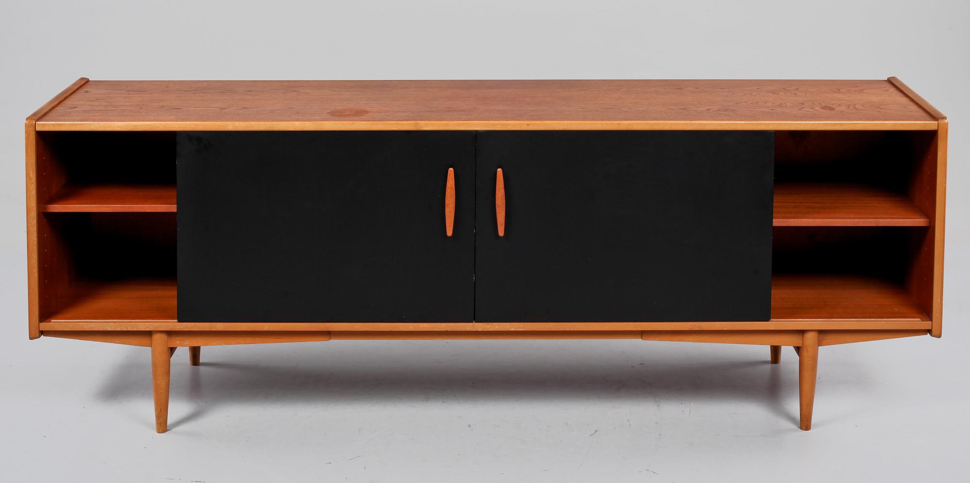 SIDEBOARD, "Trio", Nils Jonsson, Troeds, 1950/1960-tal.