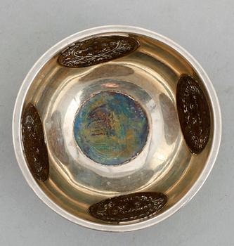 SUPKOPP, silver, Stockholm 1902. Vikt ca 36 g.