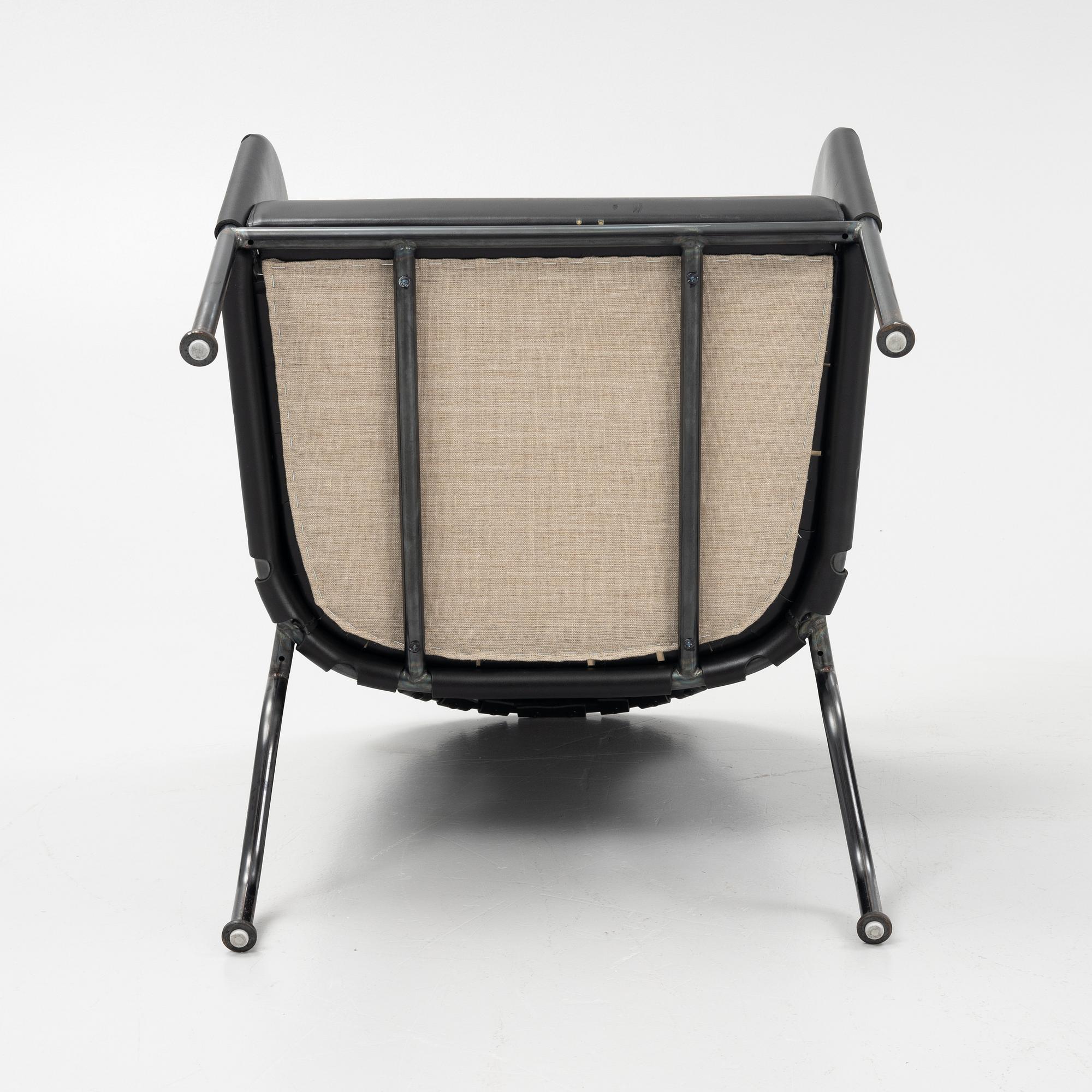 Mats Theselius, fåtölj, "Bruno Black edition", Källemo, formgiven 1997.