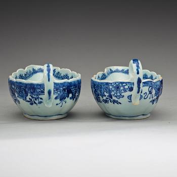 Two blue and white sauce boats, Qing dynasty, Qianlong (1736-95).