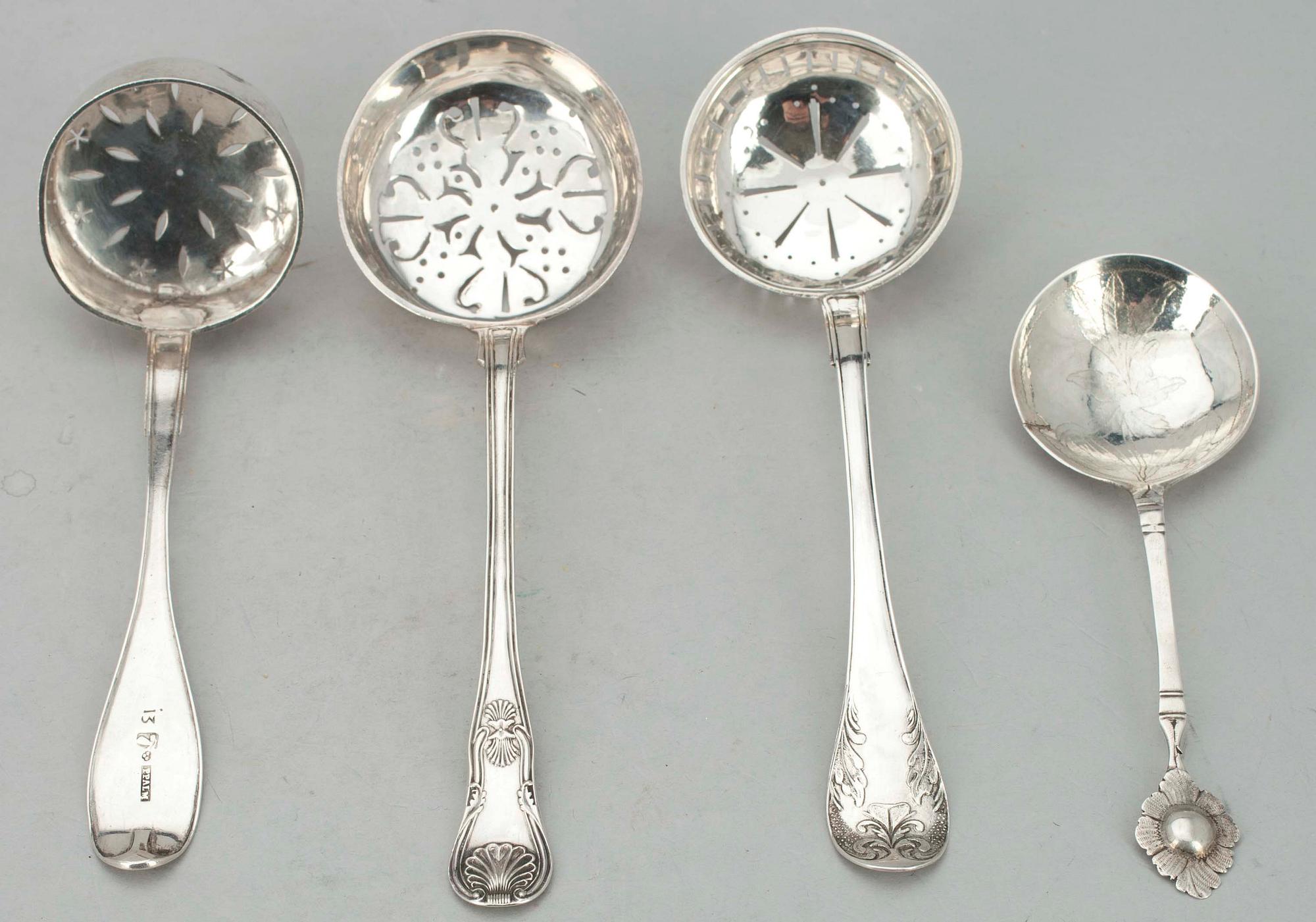 SOCKERSTRÖARE, 3 st, bl.a. P. Paul, samt SUPSKED , Sverige, 1800-talets första hälft. Tot. vikt ca 158 g.