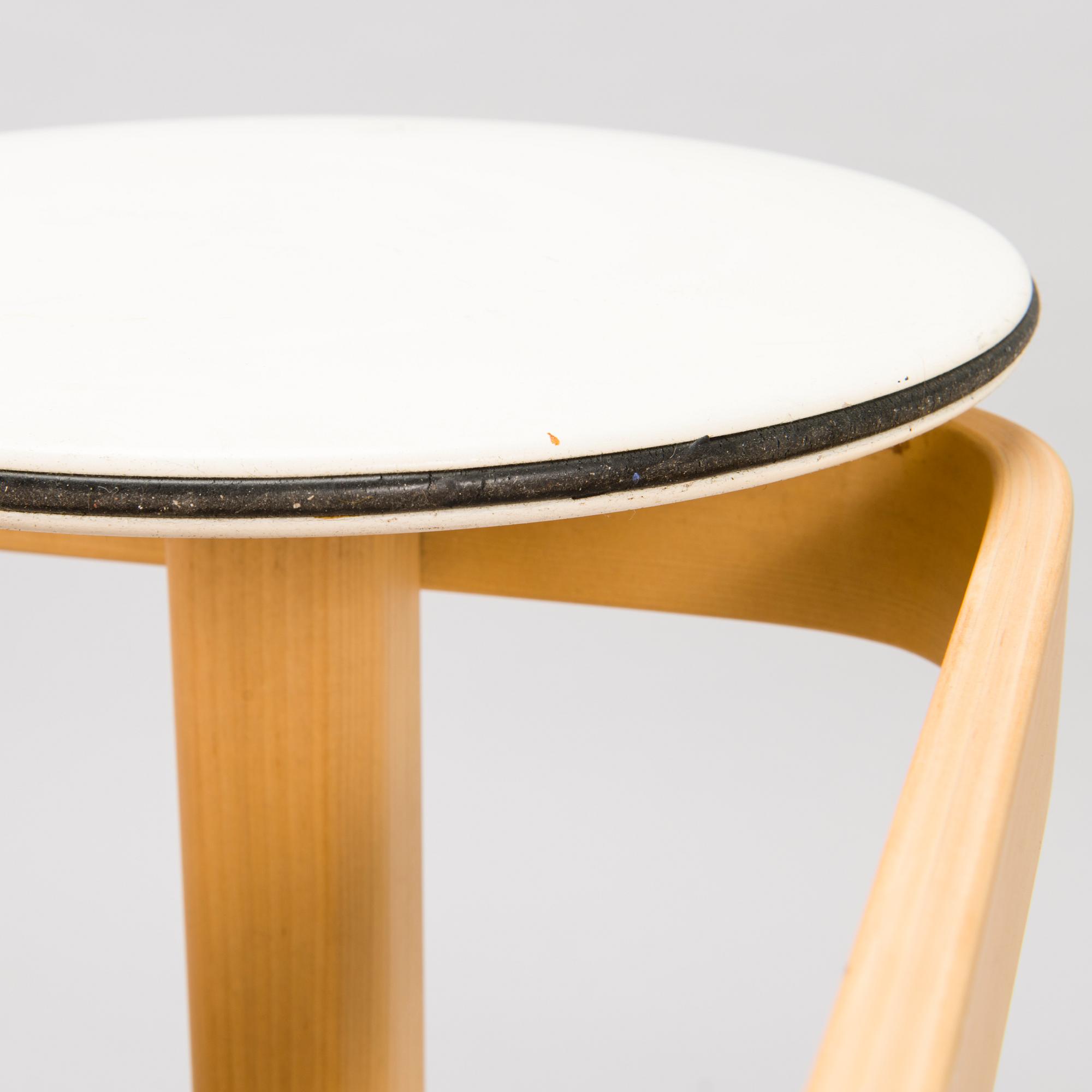 ALVAR AALTO, A 1960s-70s tea trolley model '900 for Artek.