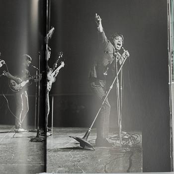 Gered Mankowitz, Photo book, "The Rolling Stones-Out of Their Heads, Photos 1965-67/ 1982 Volumes 1 & 2", Schwarzkopf & Schwarzkopf, 2005.