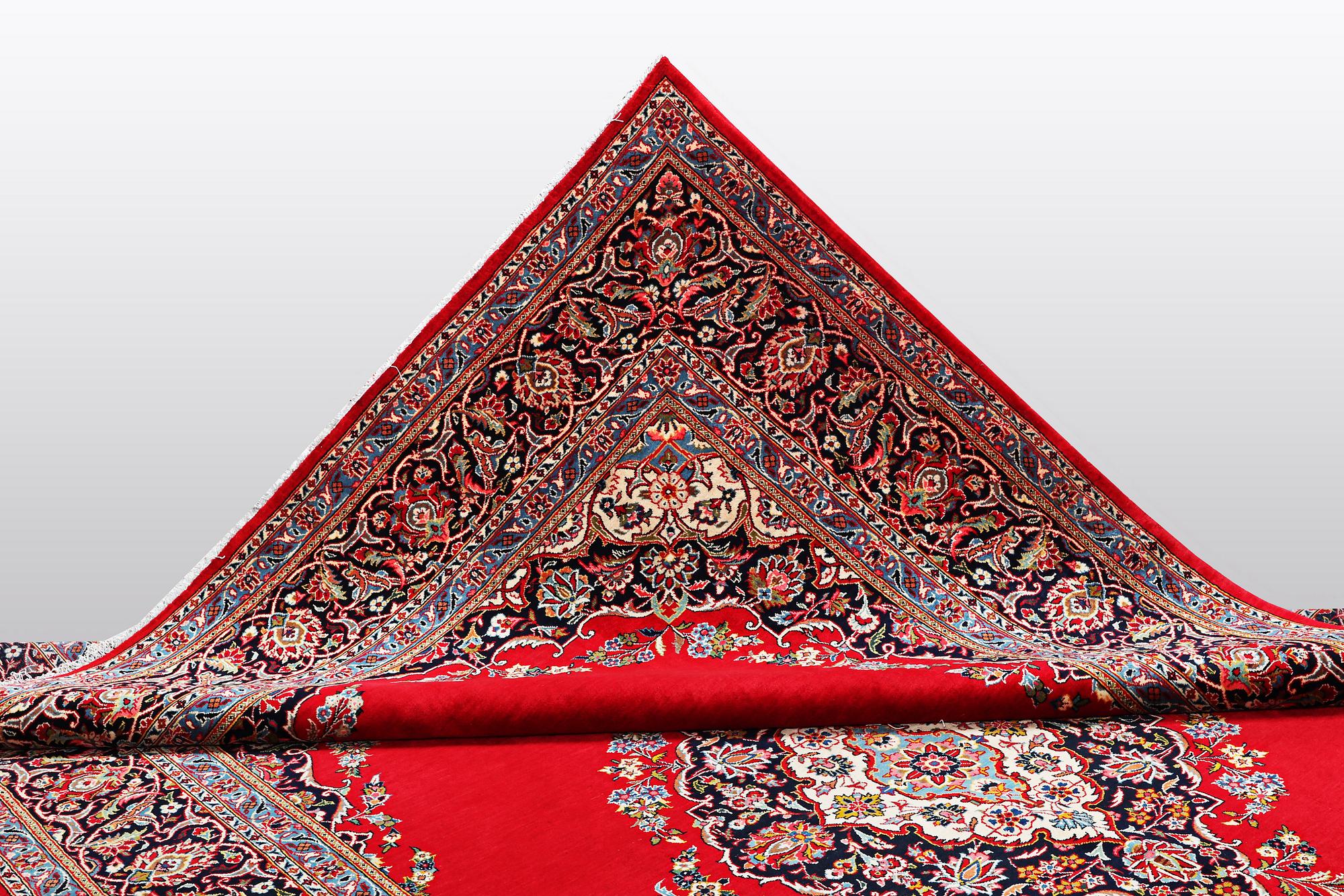 A carpet, Keshan, ca 353 x 240 cm.