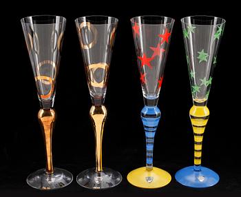 CHAMPAGNESTRUTAR, 4 st, glas, "Clown", Anne Nilsson, Orrefors.