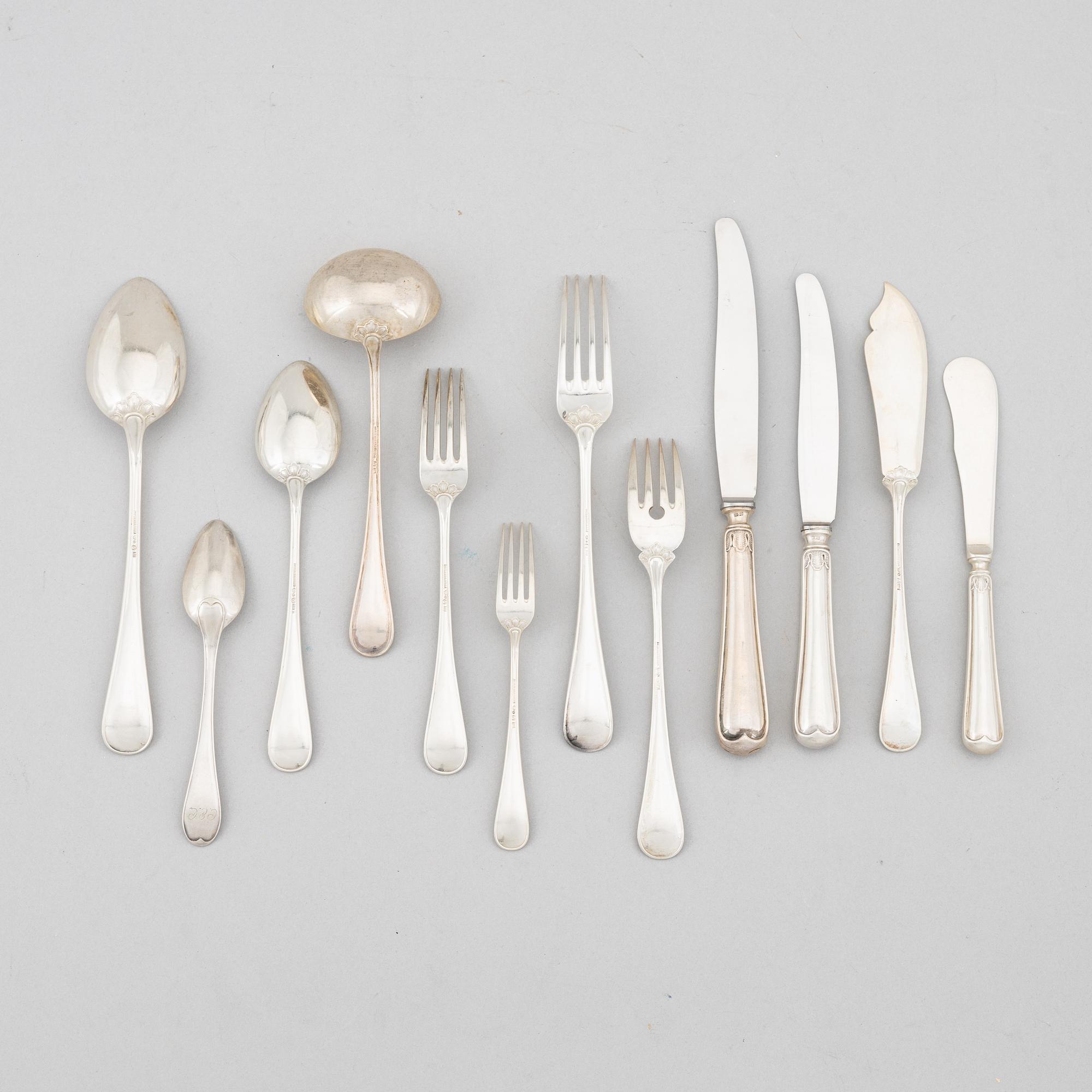 A 118-piece silver flatware set, "Norsk", C.G.Hallberg, Stockholm, Sweden, 1925-32.