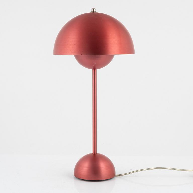Verner Panton, a model 'Flower pot VP3' table lamp for Unique Interior, Denmark, 21th century.