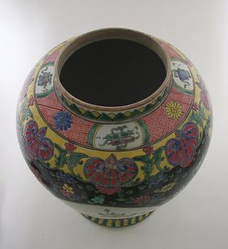 LOCKURNA, porslin, kina, 1900-tal.
