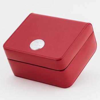 OMEGA, Seamaster, Professional, Planet Ocean 600 M, Chronometer, wristwatch, chronograph, 45,5 mm.