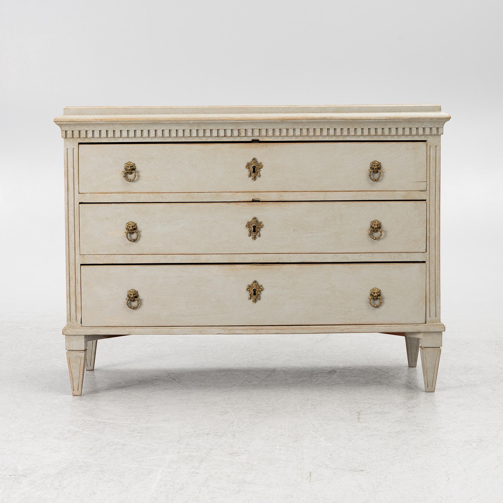 Chest of drawers, Gustavian style.