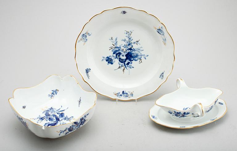 MATSERVIS, 62 delar, porslin, Meissen, 1900-talets första hälft.