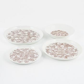Stig Lindberg, a 31-piece "Rosenfält' flintware service, Gustavsberg.