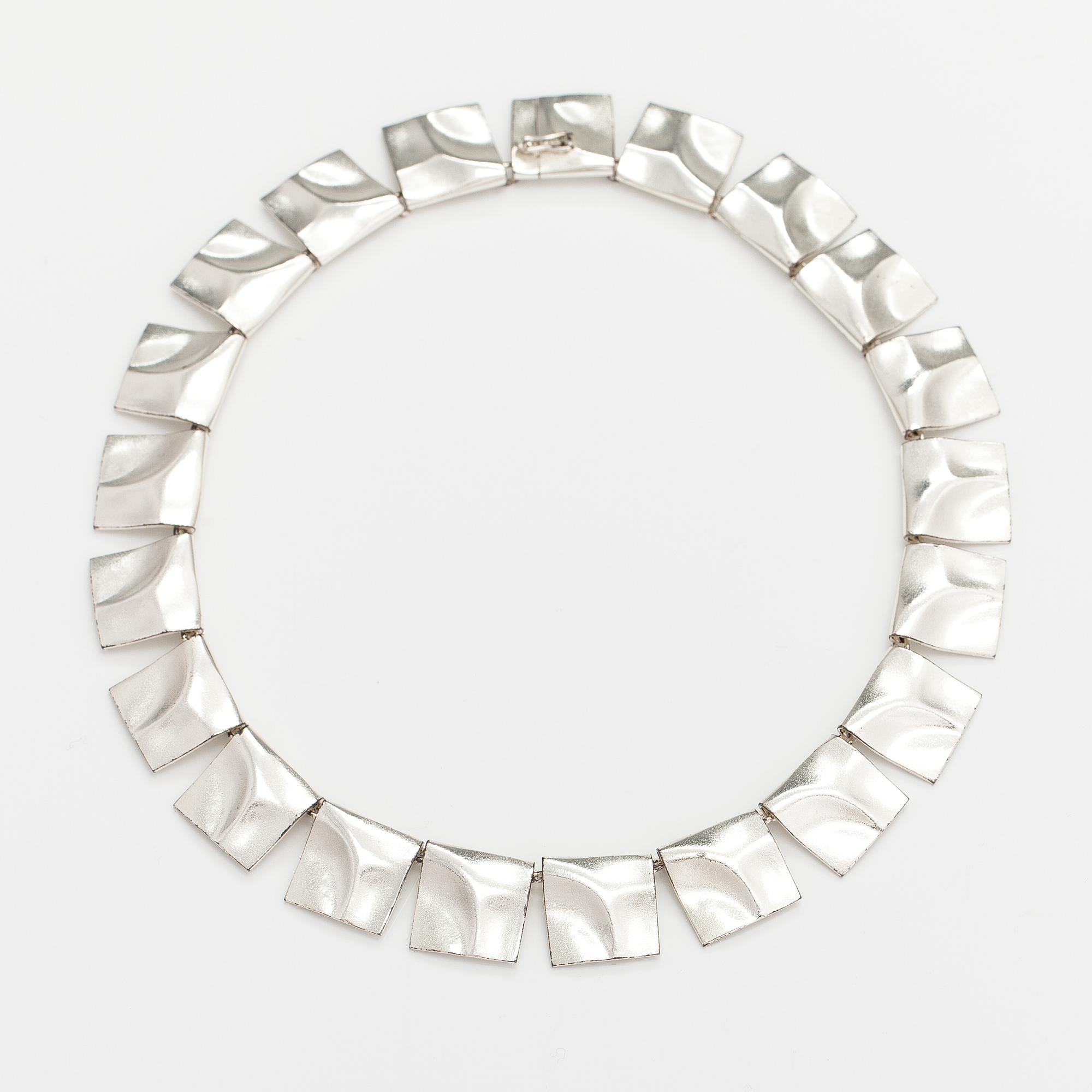 Björn Weckström, A sterling silver neckalce "Galactic peaks". Lapponia 1988.