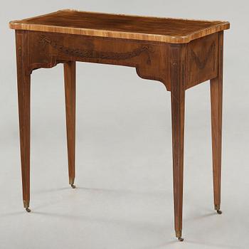 A Gustavian late 18th century sewing table by Jonas Hultsten .