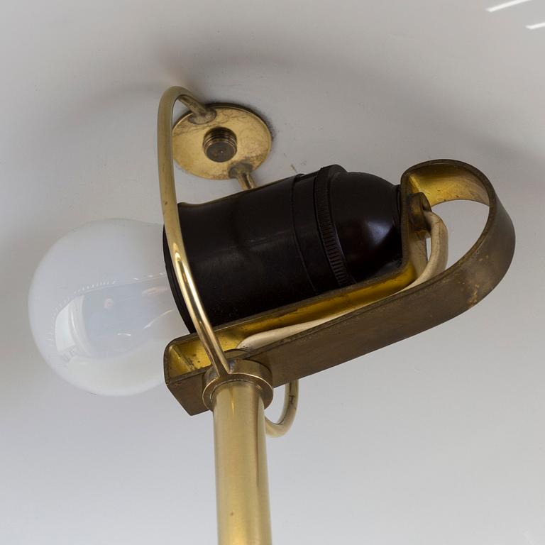 A table lamp by BÖHLMARKS LAMPFABRIK.