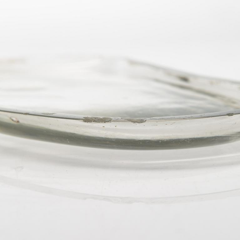 Alvar Aalto, a 1939-1940 dish '9748' signed Alvar Aalto for Karhula Glassworks, Finland.
