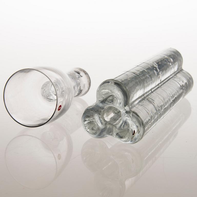 TIMO SARPANEVA, GLASSERVISDELAR OCH LJUSSTAKE, "Arkipelago", formgivna på 1970-talet, Iittala.