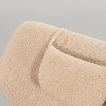 AN ARMCHAIR DESIGNED BY AKSEL BENDER MADSEN FOR BOVENKAMP, 1950/60´s.