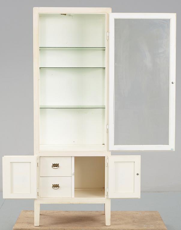 TANDLÄKARSKÅP, 1900-talets andra del.