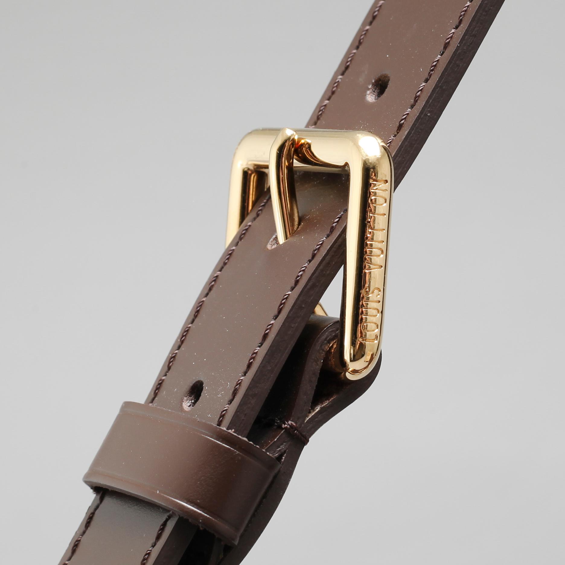 A bag from Louis Vuitton, model "Thames".