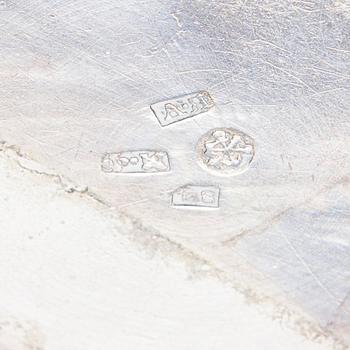 BÄGARE, silver, S:t Petersburg 1818-1864. Vikt 124 g.
