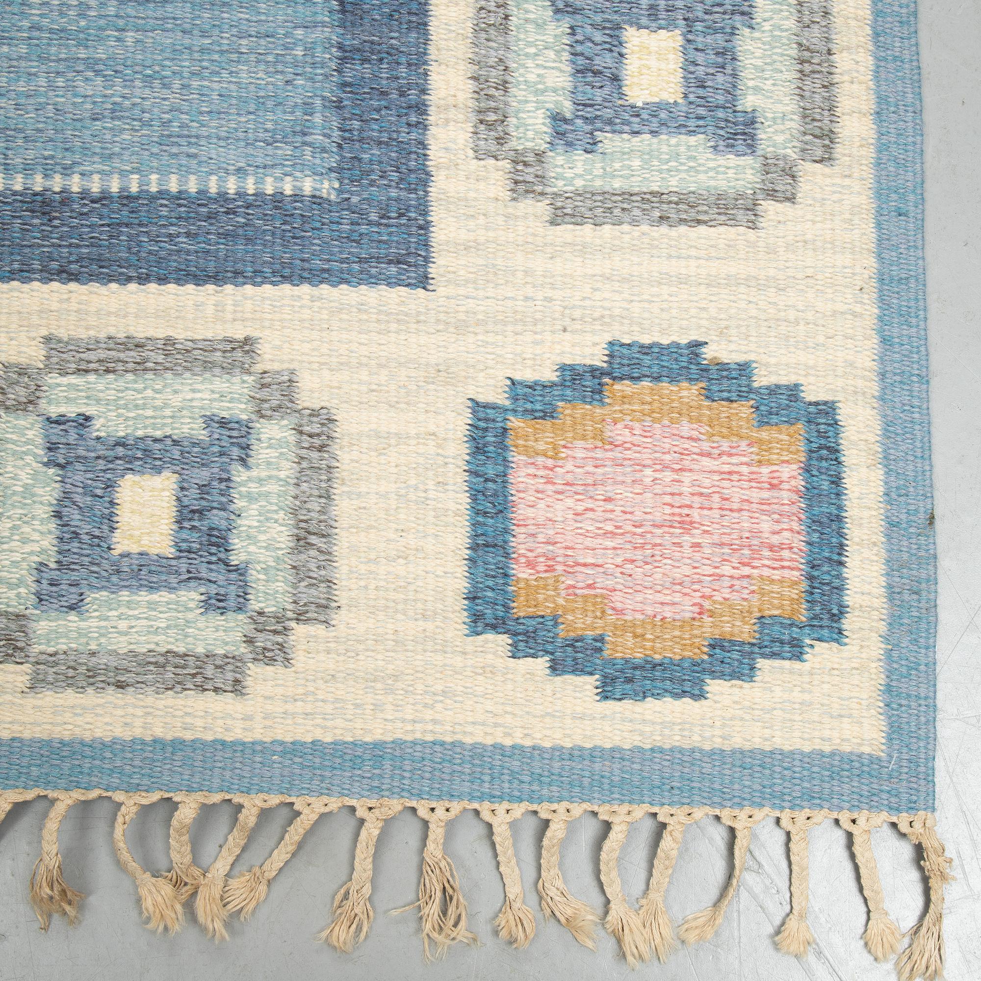 Ingegerd Silow, Matta, rölakan, ca 227-229 x 166,5-168 cm, signerad IS.