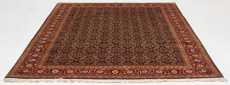 Matta, Täbriz, ca 300 x 207 cm.