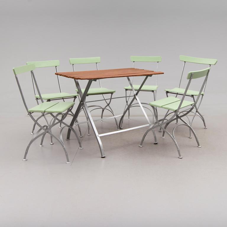 TRÄDGÅRDSMÖBEL, 7 delar, 1900-talets första hälft.