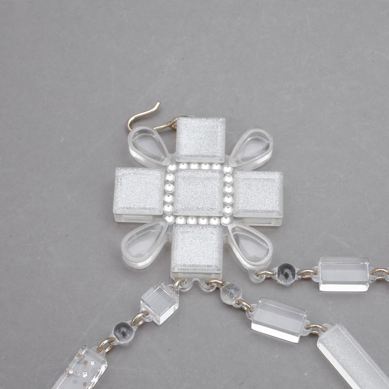 CHANEL, halsband/bälte, plexiglas, höst 2004.