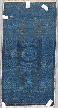 MATTA, semiantik Baotou, ca 1217x67 cm.