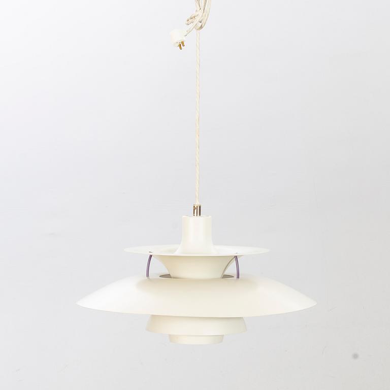 POUL HENNINGSEN, taklampa, "PH 5" för Louis Poulsen 1900-talets andra hälft.