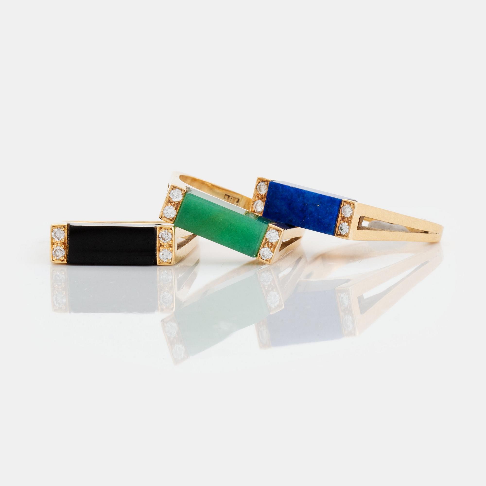 Tre ringar 18K guld med lapis lazuli, onyx och grön kvarts.