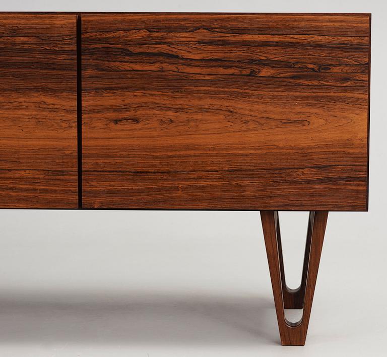 IB KOFOD LARSEN, sideboard, Säffle Möbelfabrik, 1960-tal.
