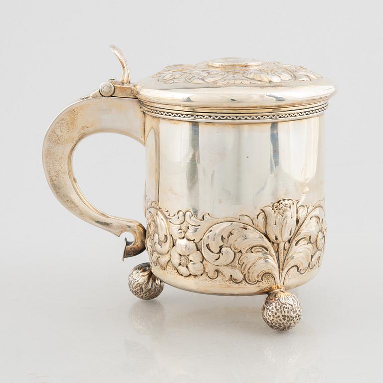 A Swedish silver tankard, mark of GH Markenius, Stockholm 1941.
